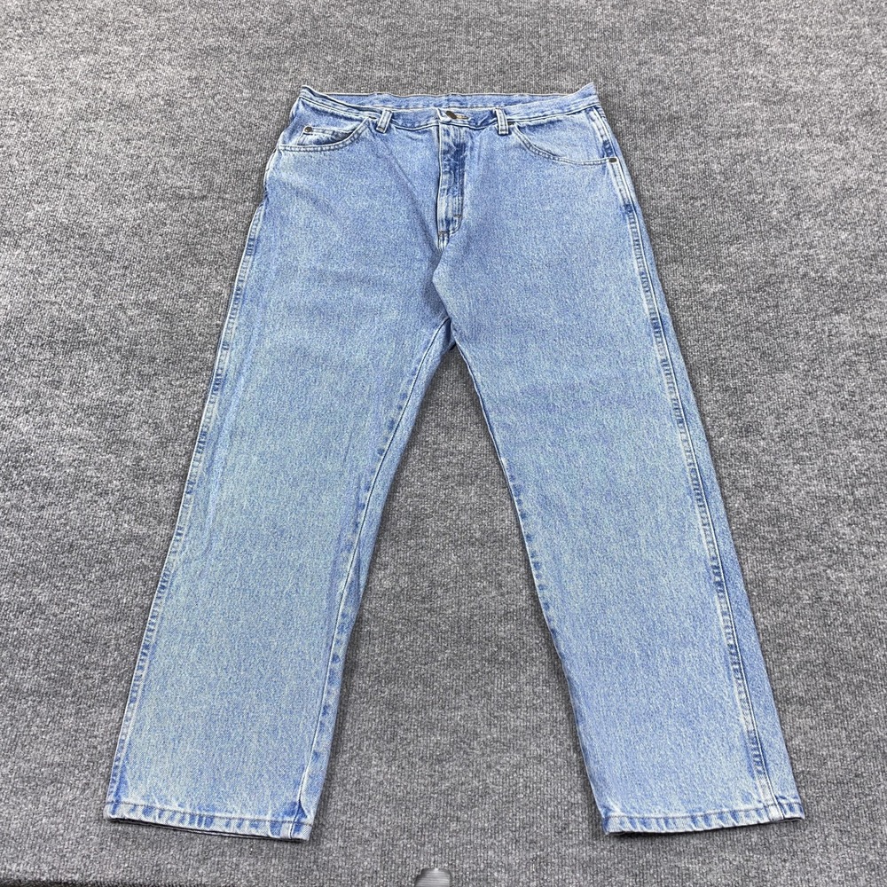 Wrangler  Jeans Mens 38x30 Blue Relaxed Straight‎ Light Wash Denim Pockets
